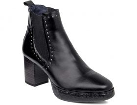 retro CALLAGHAN ANKLE BOOTS PURE SOUL 