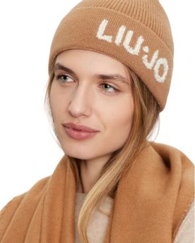 LIU JO HAT AND SCARF SET