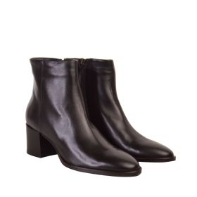 JULIE DEE ANKLE BOOTS