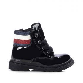 retro TOMMY HILFIGER LACED UP BOOTS